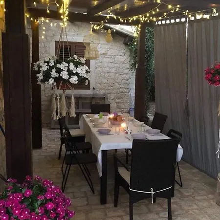 Quartaredda Holidays Villa *