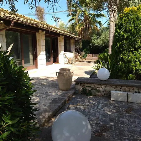Quartaredda Holidays Villa Modica